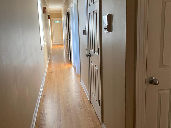 4th image of 2419 N Clybourn Ave #2