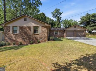 5569 Shadow Rock Dr, Lithonia, GA 30058