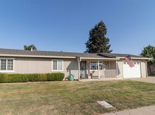 2804 Seneca Dr, Denair, CA 95316