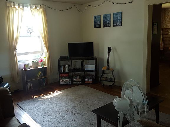 5th image of 27 Mary St