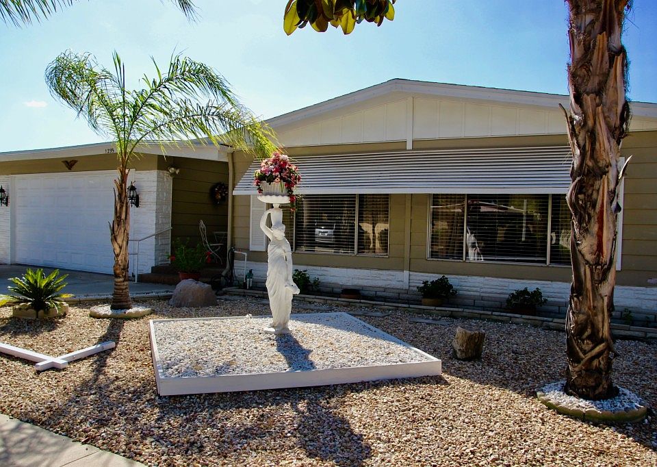 1st image of 1295 Brentwood Way