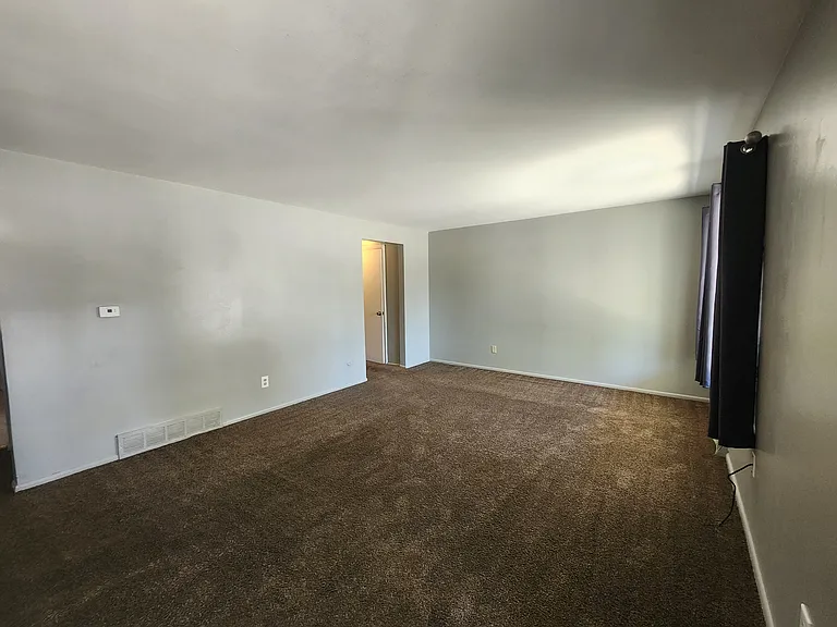 723 Fraser St #723 — Photo 6