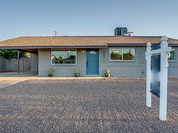 3rd image of 1001 E El Camino Dr