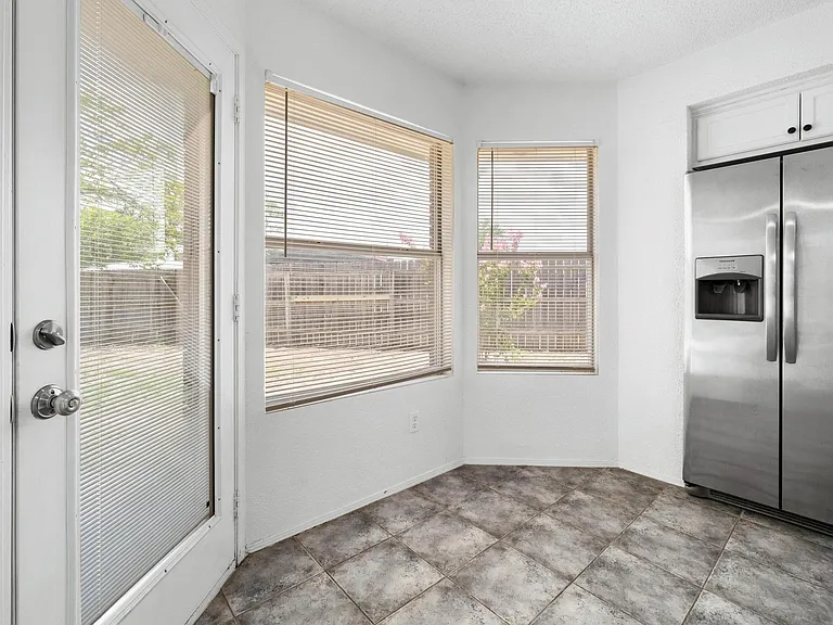12701 Tantara Dr — Photo 11