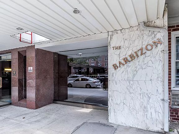 2nd image of 142-05 Roosevelt Ave #520