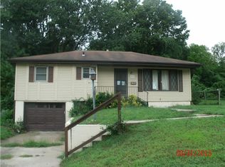 3818 N Brighton Ave, Kansas City, MO 64117