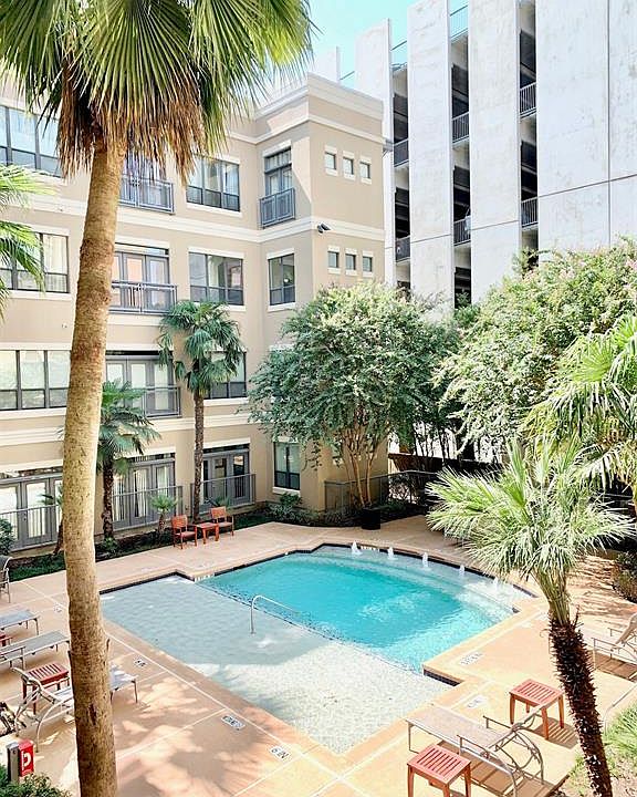 1st image of 1901 Post Oak Blvd APT 2506