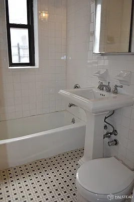 Rented by Halstead Real Estate | media 32