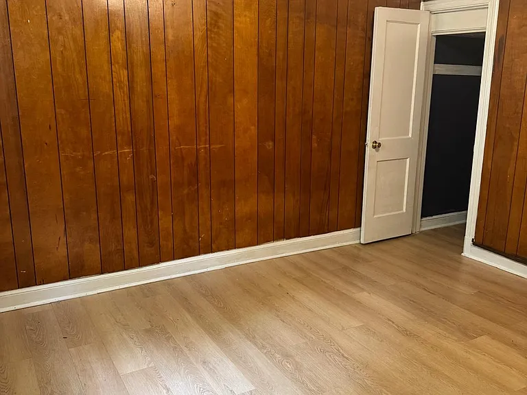 4024 7th St NE #1 — Photo 3