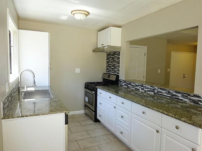 2nd image of 6229 Carl Sandburg Cir