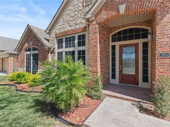 3rd image of 3603 Grand Canal Dr
