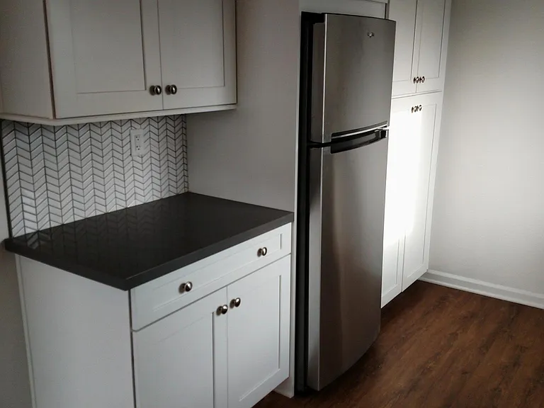712 Robinson St #2 — Photo 4