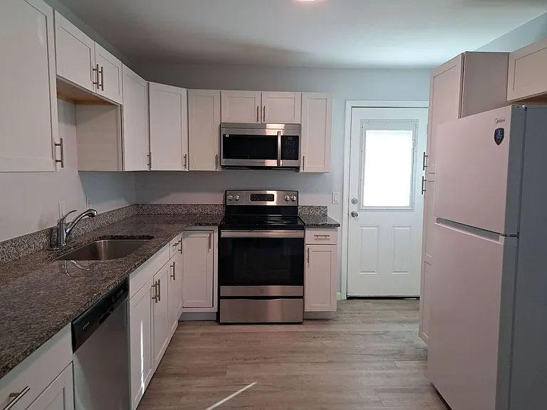 4828 Grimes St #2 — Photo 22