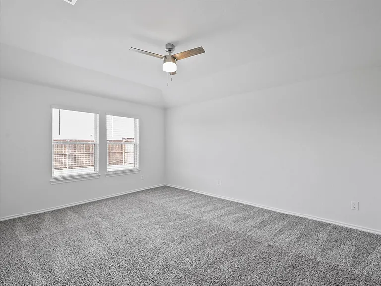 6113 Bracken Dr — Photo 11