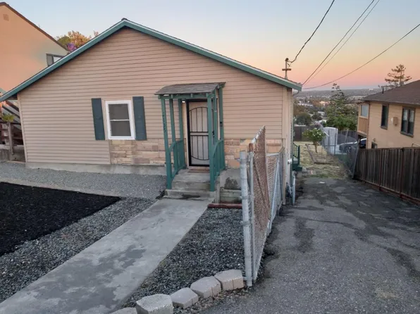 2135 Altamont Rd, San Leandro, CA 94578