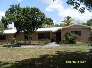 8905 SW 115th Ter, Miami, FL 33176