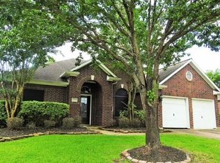 3027 Regata Run Dr, Friendswood, TX 77546