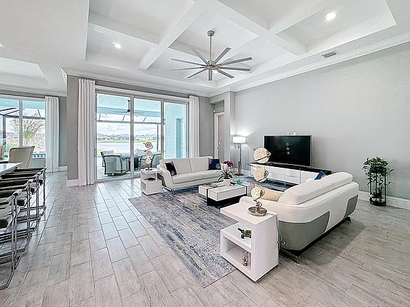 4th image of 9155 SW Pinnacle Place