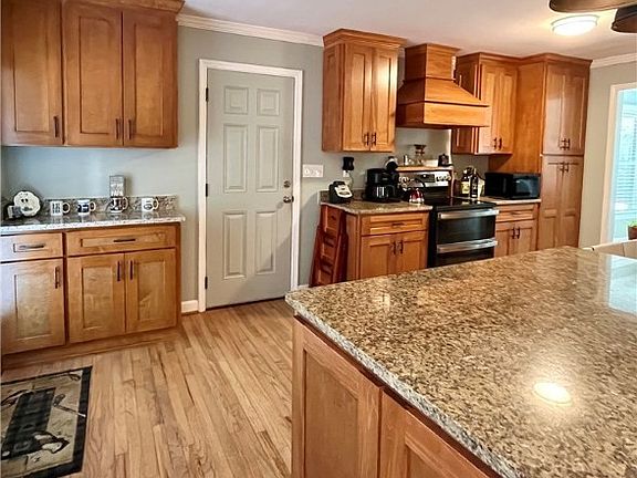 3rd image of 1491 Jack Malcolm Road