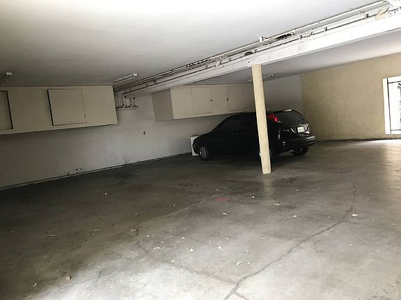 5th image of 2100 Lincoln Ave APT B