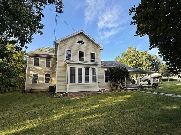 604 Main St, Ashton, IL 61006