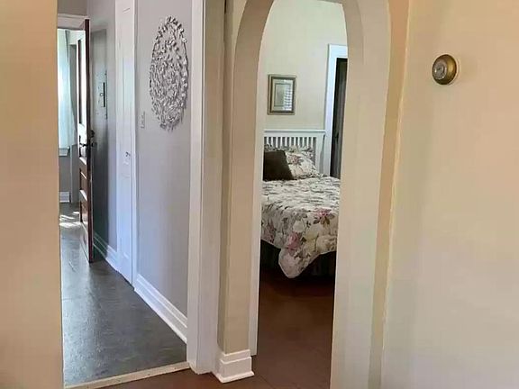 2nd image of 216 N Ash St #1