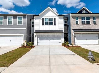 101 Tumbling Waters Trl, Dawsonville, GA 30534