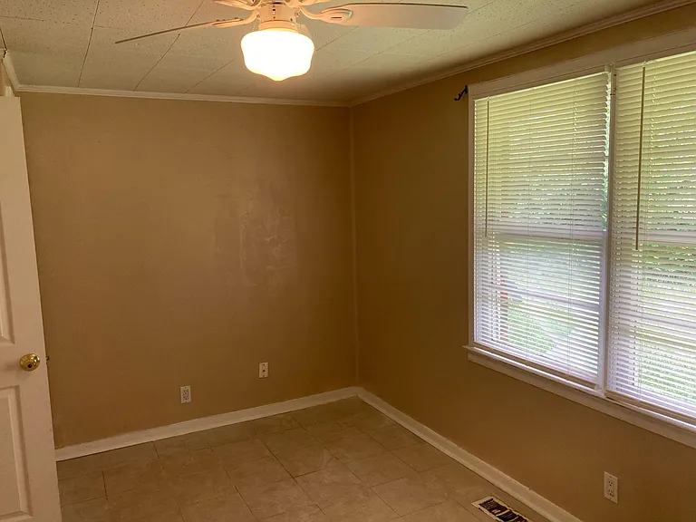 1631 Rice Rd — Photo 18