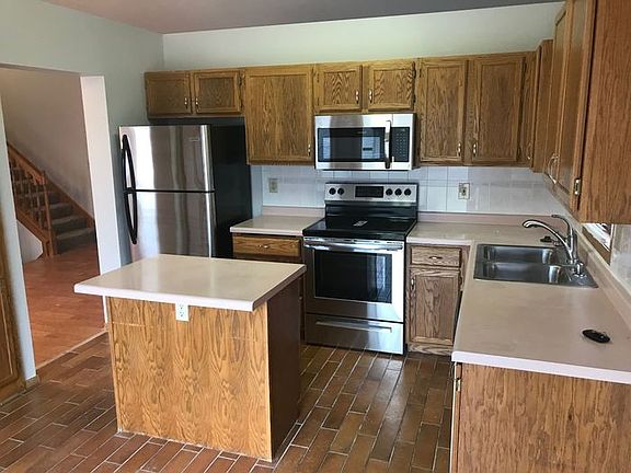 5th image of 8017 Jocelyn Ave S