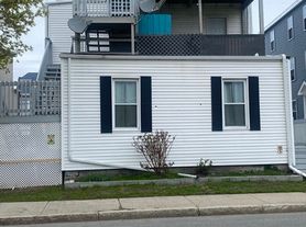 271 Shirley St, Winthrop, MA