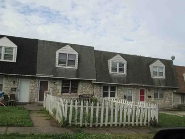 4022 Gideon Rd, Brookhaven, PA 19015