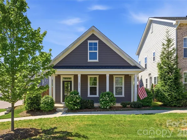 2273 Moss Haven Ln, Denver, NC 28037