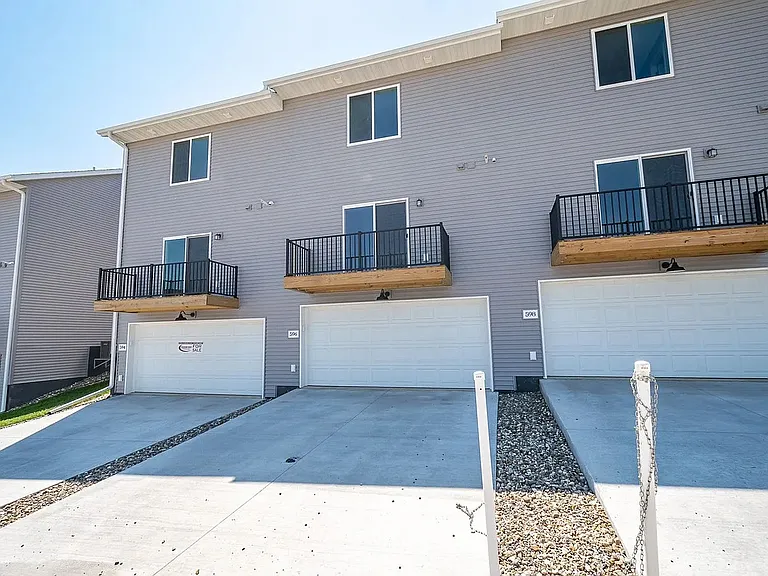 625 Catherine Dr — Photo 9