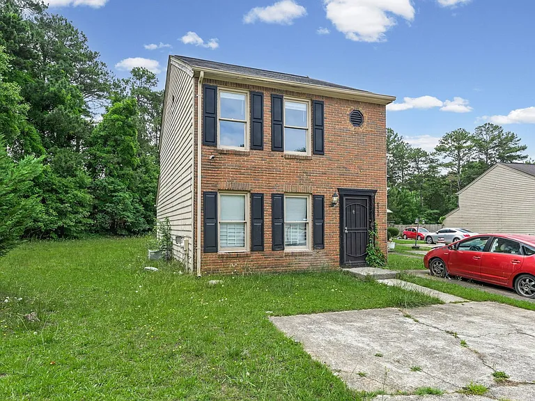 8066 Woodlake Dr — Photo 5