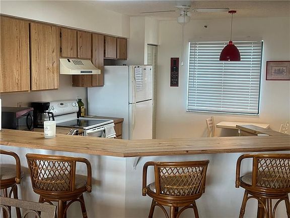 4th image of 2221 Cypress Island Dr APT 907