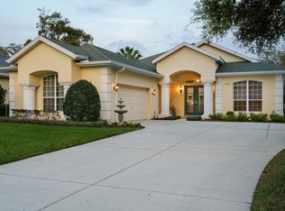 12502 Forest Highlands Dr, Dade City, FL 33525