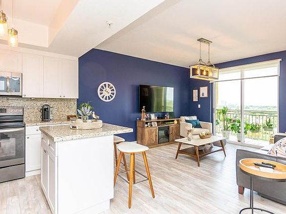 3rd image of 3500 Coral Way APT 1005
