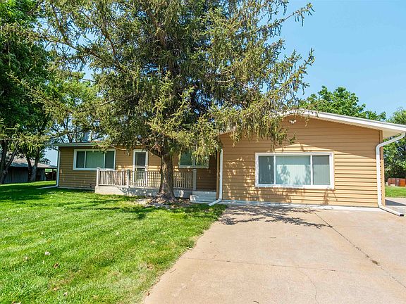 5th image of 635 E Lochland Rd