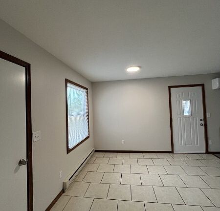 5th image of 1950 Maple Ave #1950