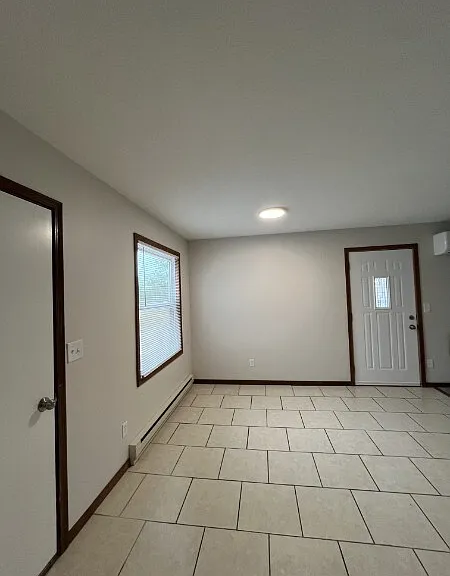 1950 Maple Ave #1950 — Photo 5