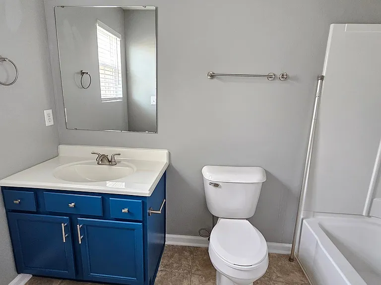 2517 Middle View Dr — Photo 12