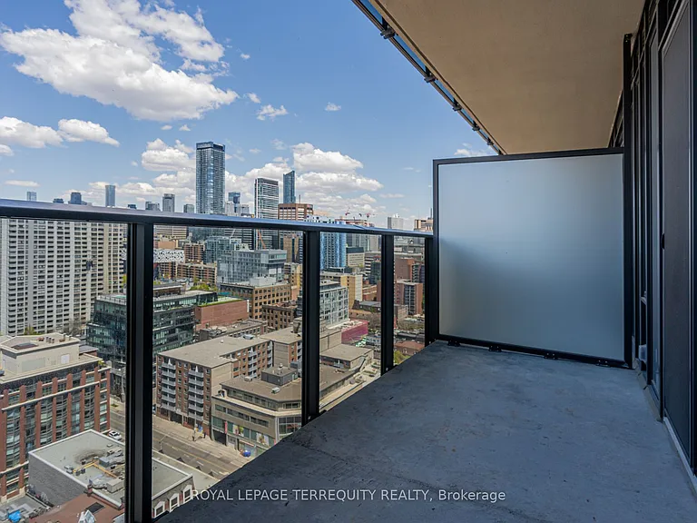 330 Richmond St W #2308 — Photo 19