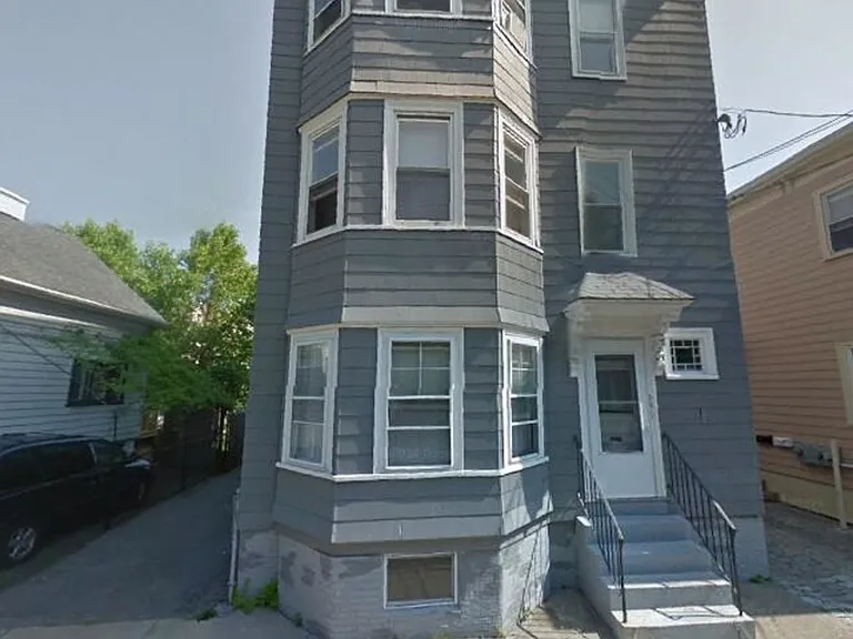 33 A&c Jefferson St — Photo 1