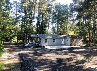 1683 Daves Creek Dr, Cumming, GA 30041