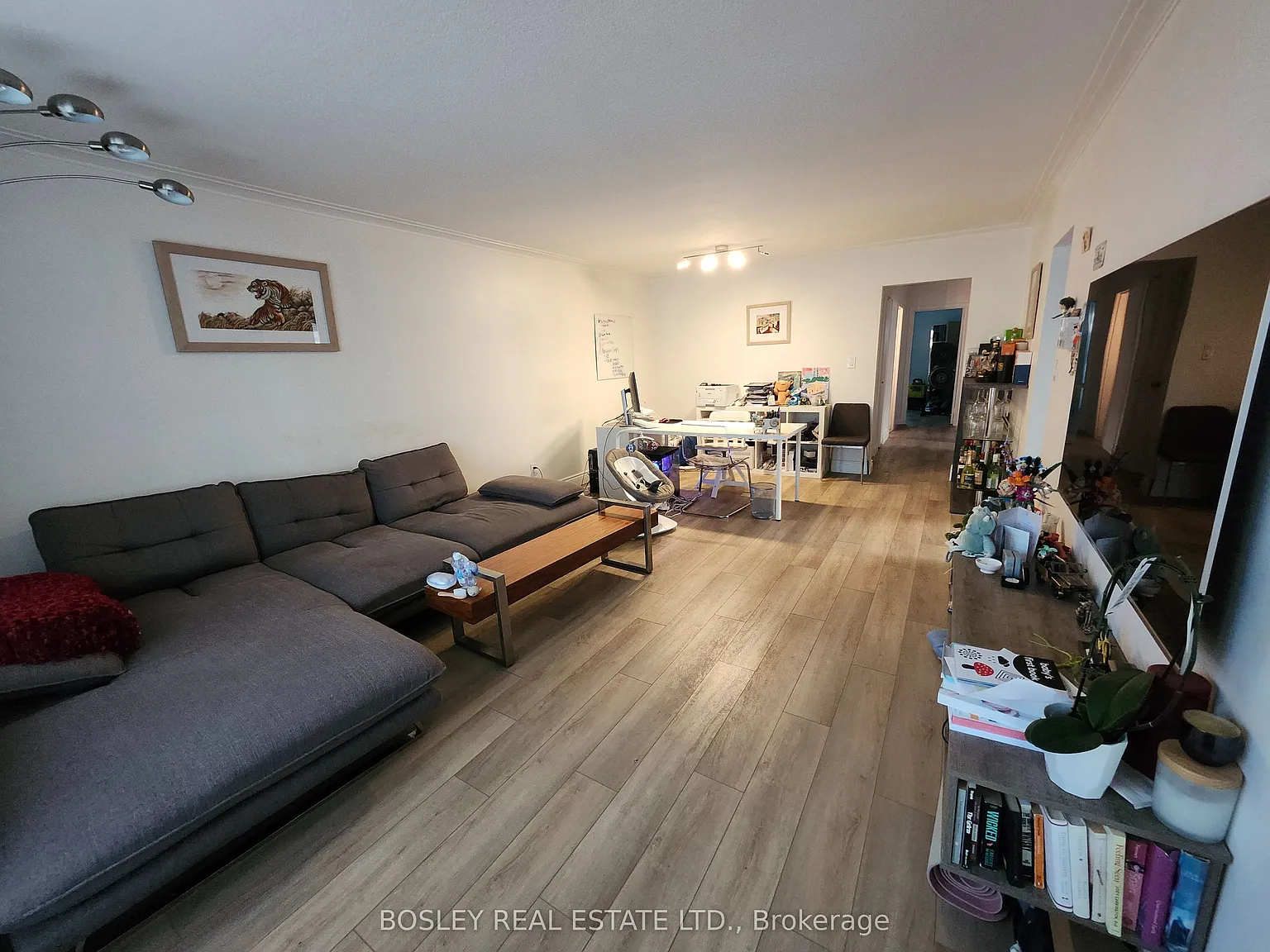 3 bed, $2,900 — Photo 2