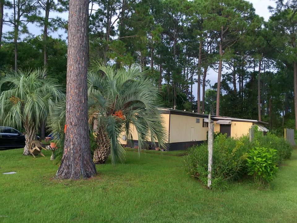 2nd image of 205 Gardenia St
