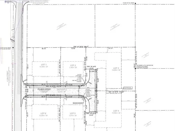 3809 Indianapolis Ave, Des Moines, IA 50317