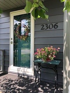 4th image of 2306 N Haven Blvd