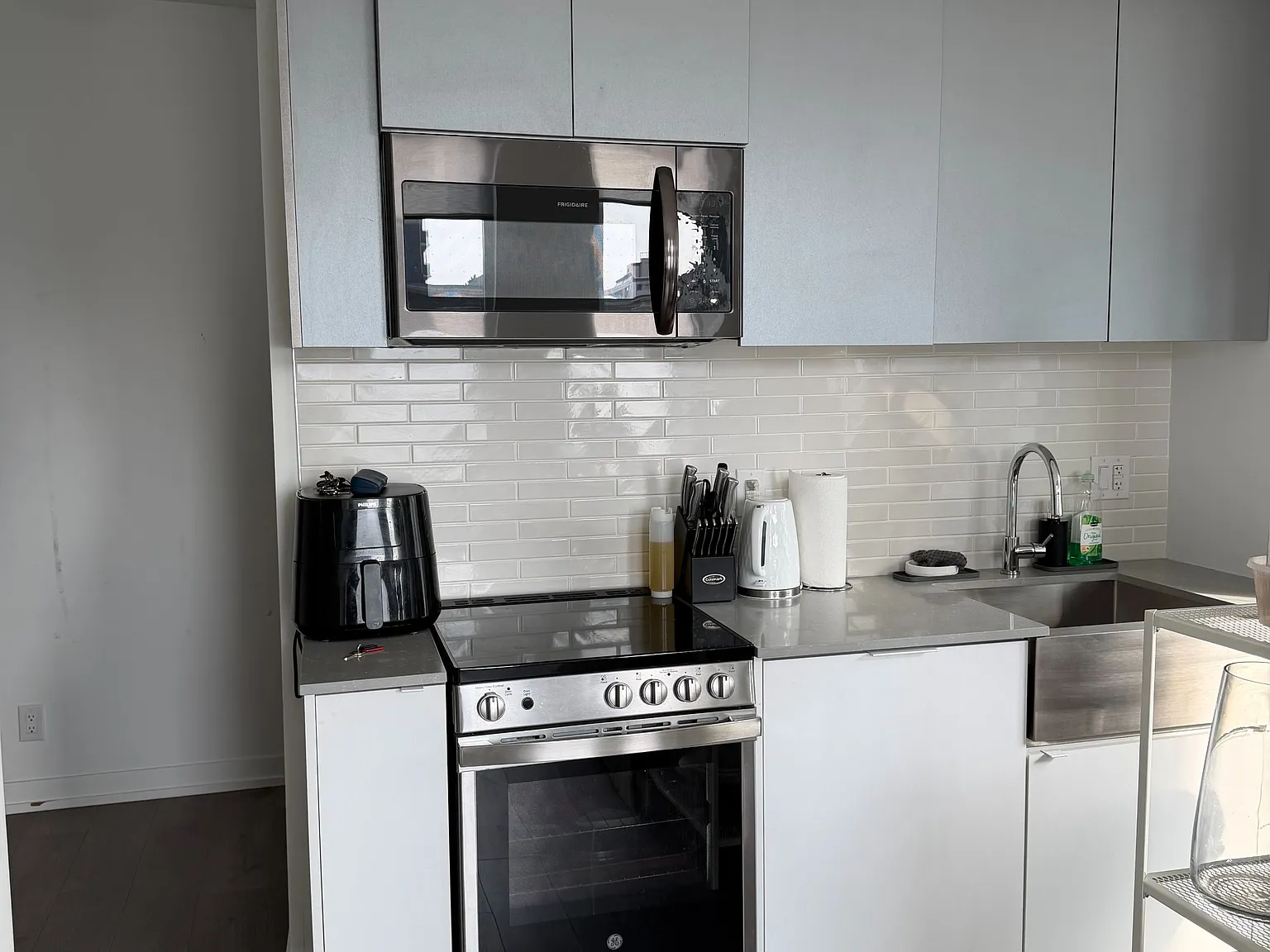 XO Condos — Photo 3