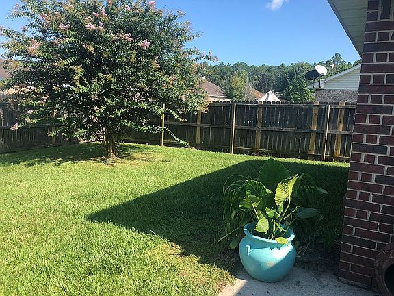 2nd image of 1310 Deana Rd